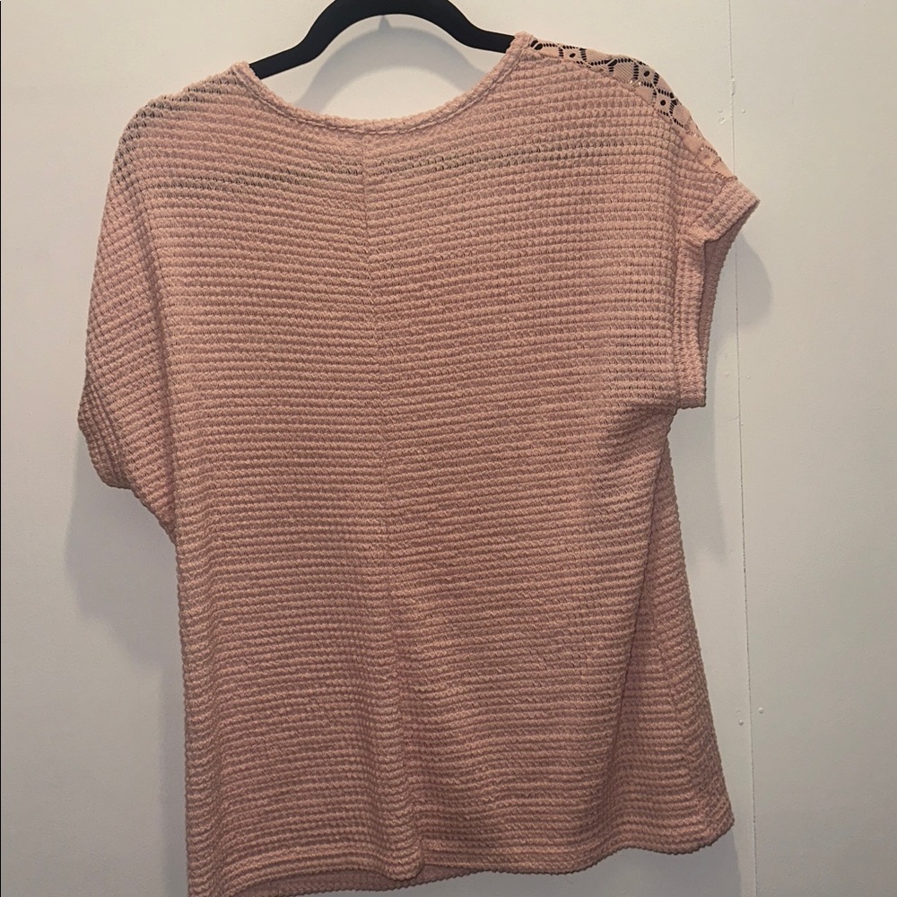 Pink top - Picture 2 of 2